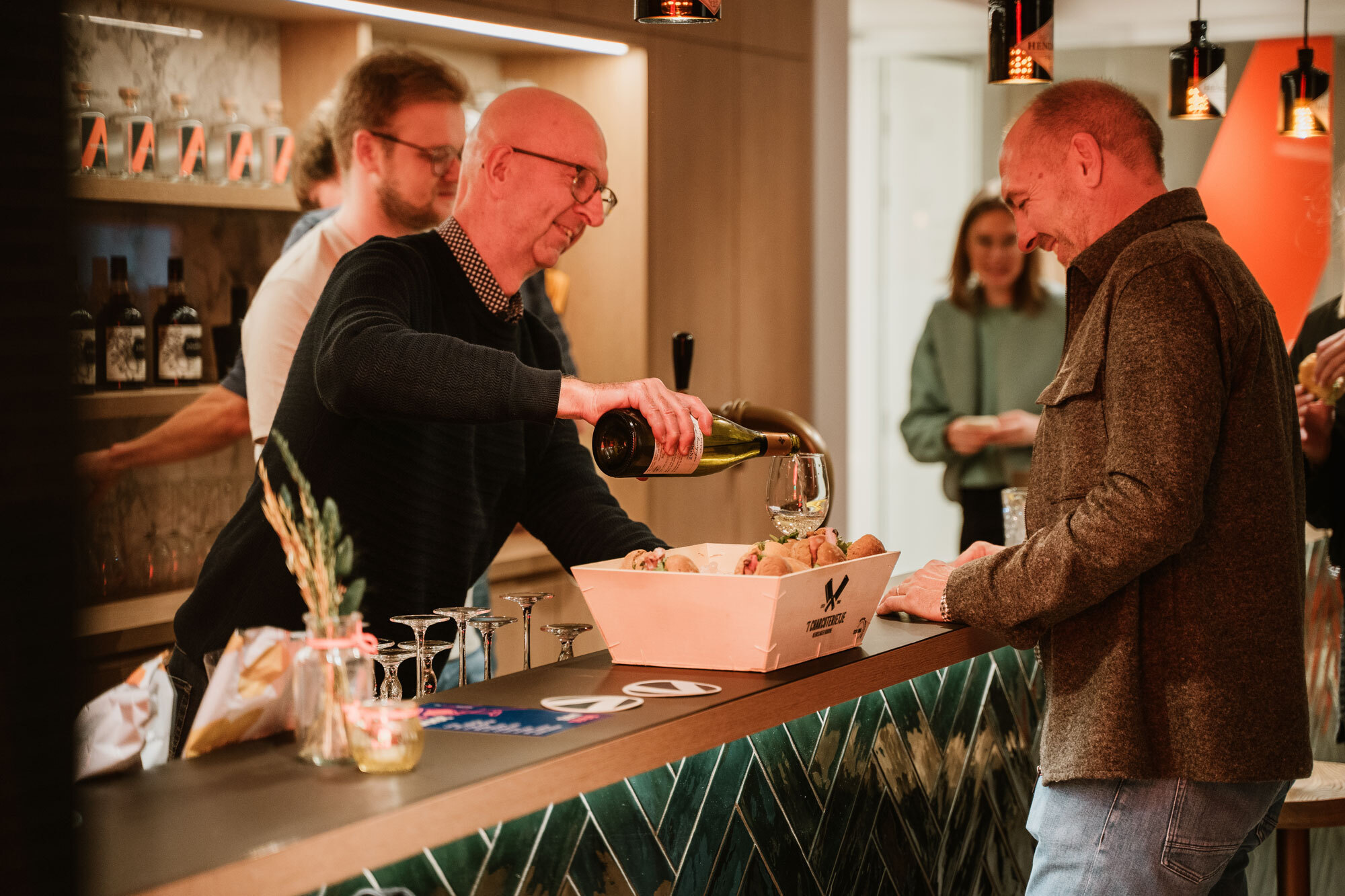 Champagne brandbar